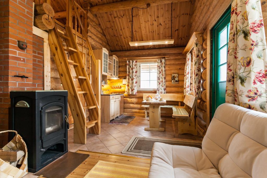 Koru Cottage Laagri Стая снимка