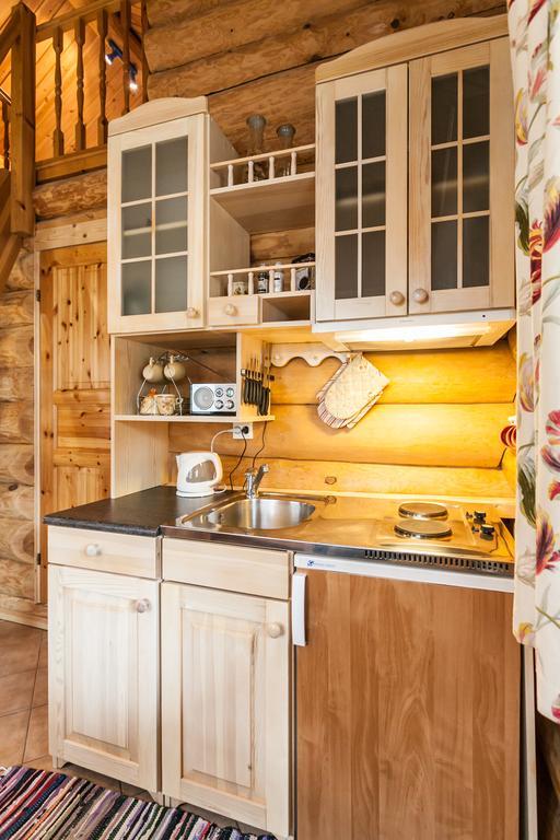 Koru Cottage Laagri Стая снимка