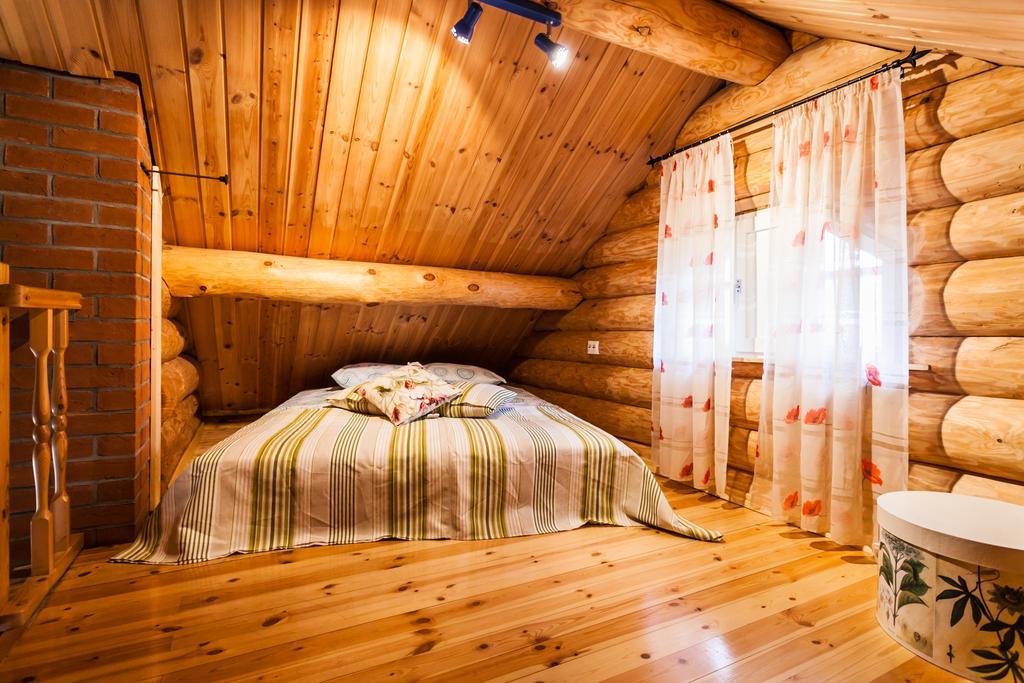 Koru Cottage Laagri Стая снимка